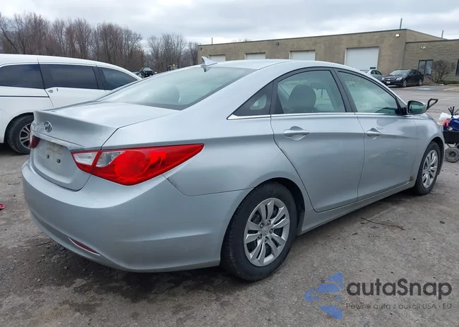 5NPEB4AC8BH100322: 44685619