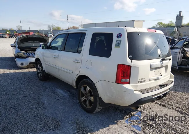 5FNYF3H51DB015021: 44685796