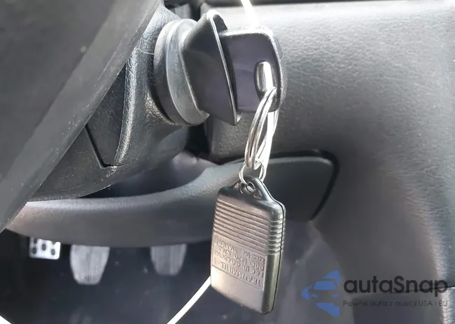 1FAFP47VXWF209529: 44684953