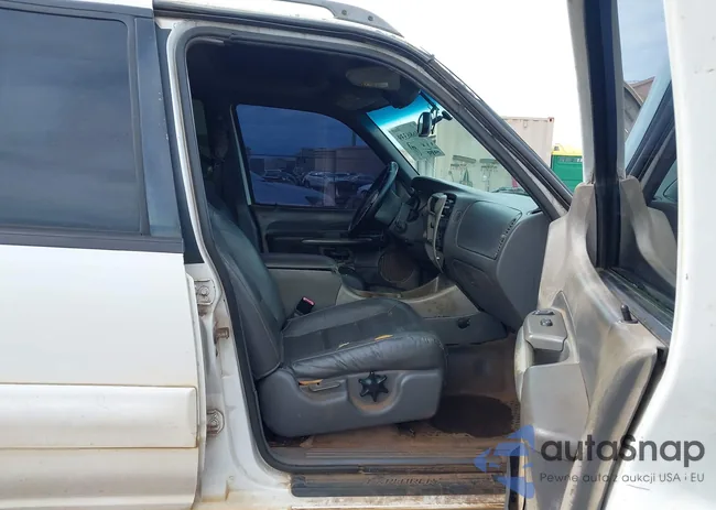 1FMZU67E52UD56449: 44686339