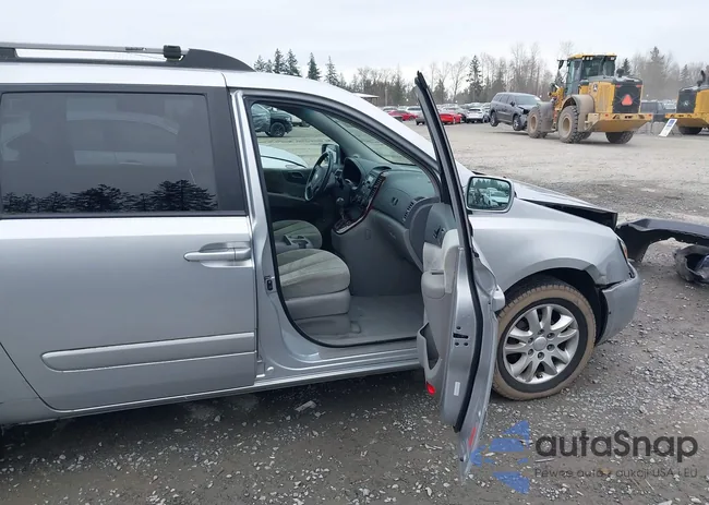 KNDMB233876189405: 44686341