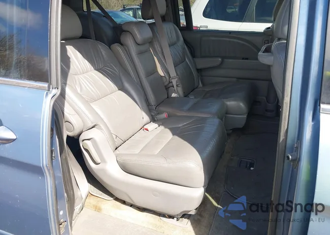 5FNRL38748B003305: 44686487