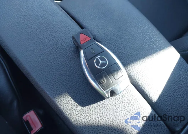 WDDGF4HB5CR216121: 44686535