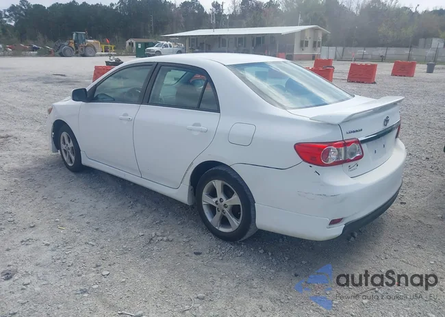 2T1BU4EEXBC733111: 44686566