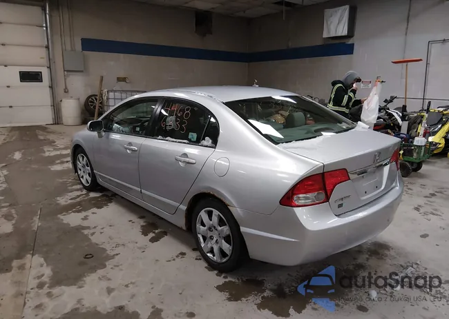 2HGFA1F54AH317990: 44686833