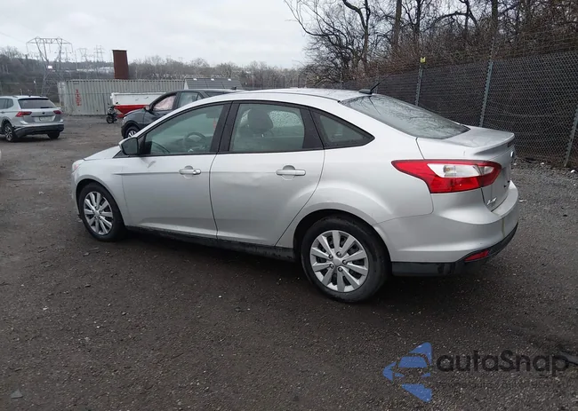 1FAHP3F20CL240943: 44686841