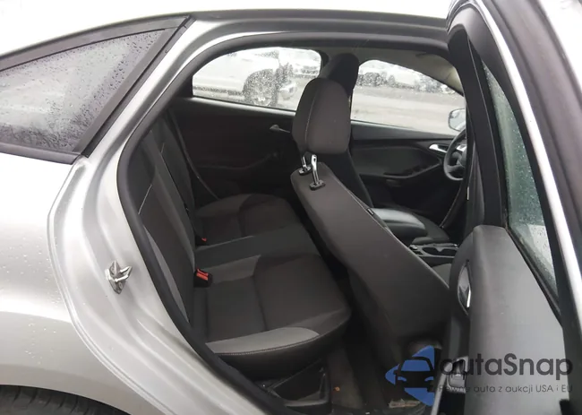 1FAHP3F20CL240943: 44686841