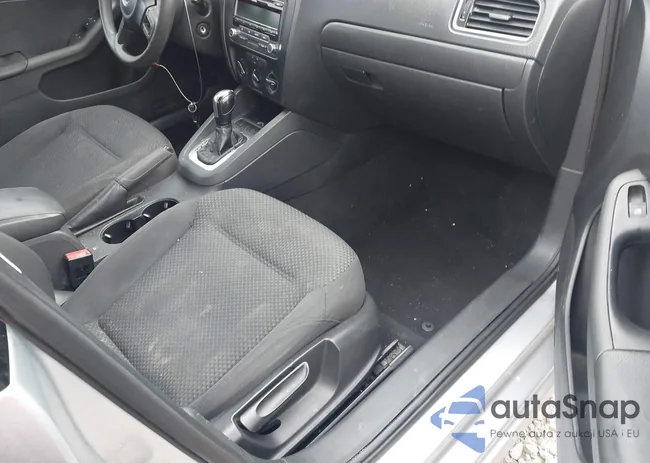 3VW2K7AJ2DM309200: 44687559