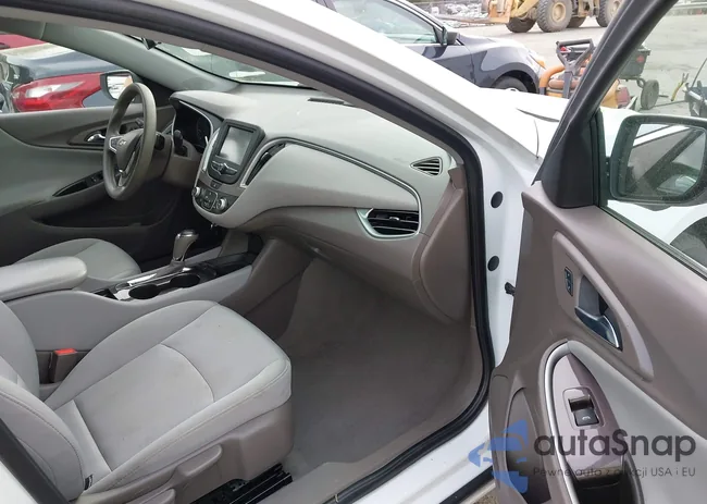 1G1ZB5ST1GF354485: 44686916