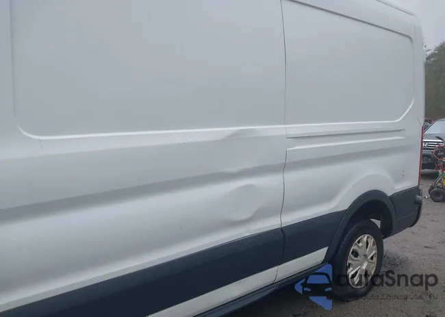 1FTYR2CM2JKA12479: 44686996