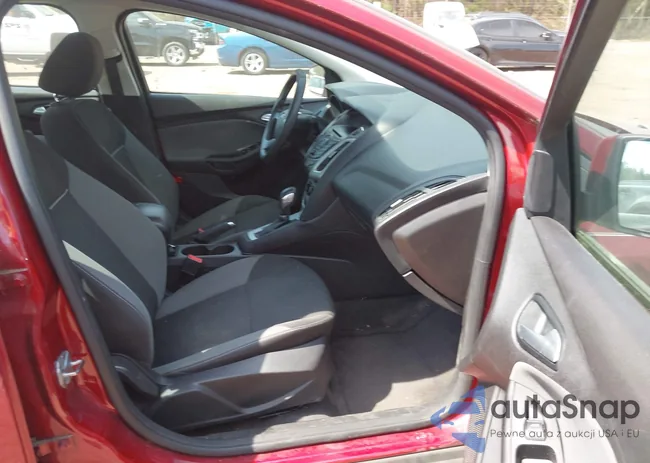 1FADP3F24EL283893: 44687056