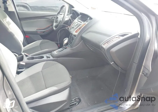 1FADP3E21EL112925: 44688285