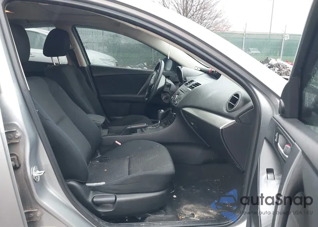 JM1BL1VGXC1510821: 44688708