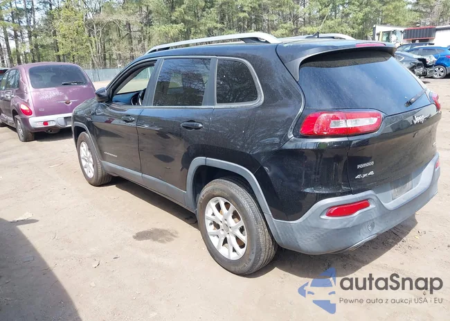 1C4PJMCB3FW768027: 44688788