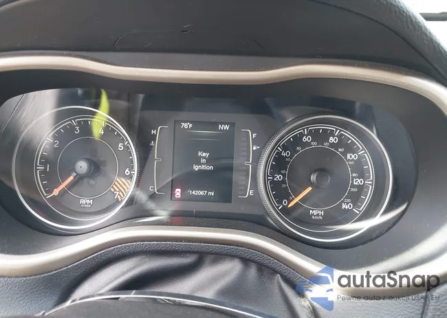 1C4PJMCB3FW768027: 44688788