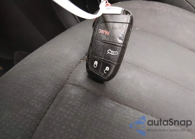 1C3CCCAB5GN105172: 44688108