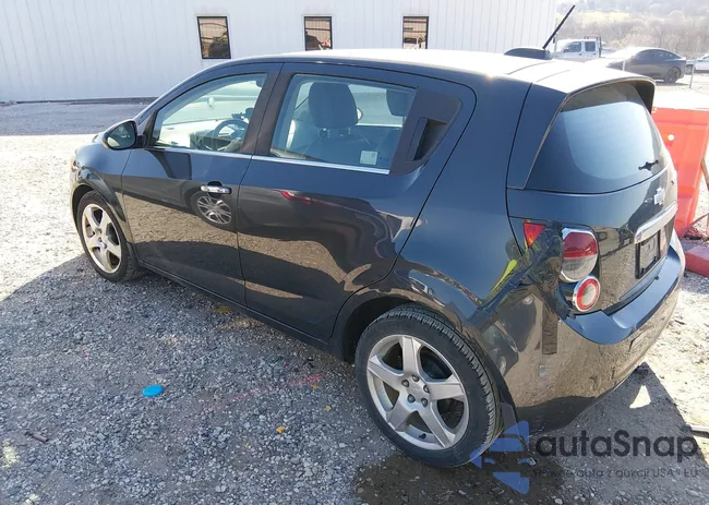 1G1JE6SB4F4130574: 44689492