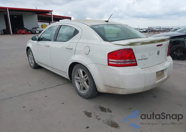 1B3LC56K78N130044: 44689606