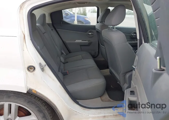 1B3LC56K78N130044: 44689606