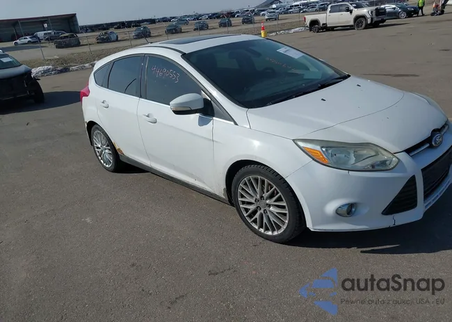 1FAHP3M29CL325542: 44690553