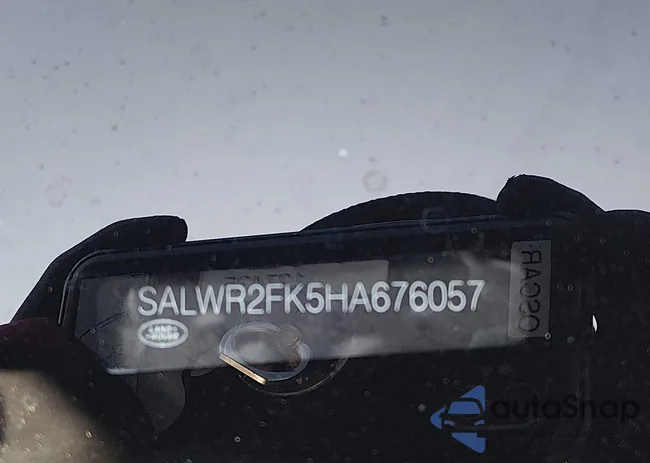 SALWR2FK5HA676057: 44691381