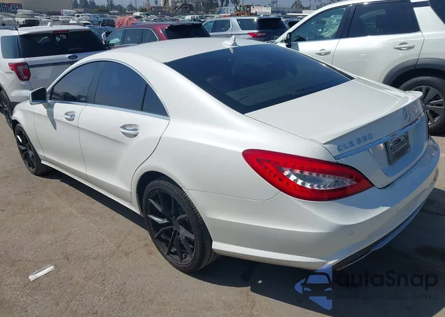 WDDLJ7DB7EA127057: 44691403