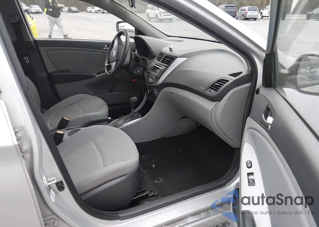 KMHCT4AE8FU804453: 44691532