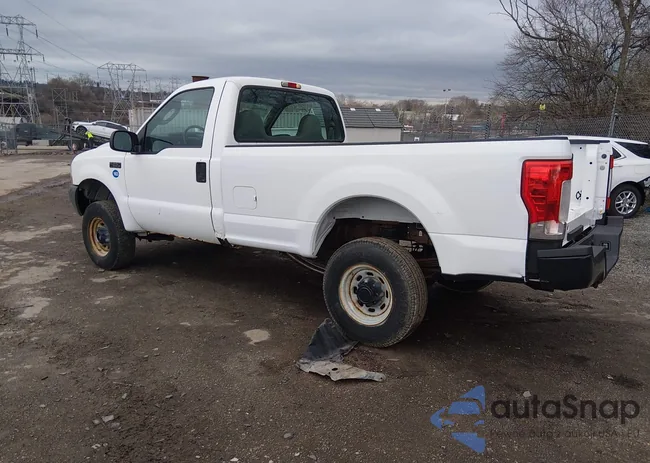 1FTNF21L04EC20448: 44690946