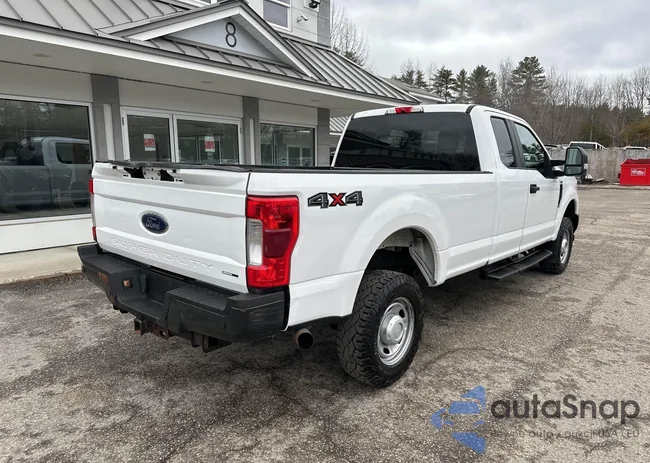 1FT7X2B64JEB92311: 44691913