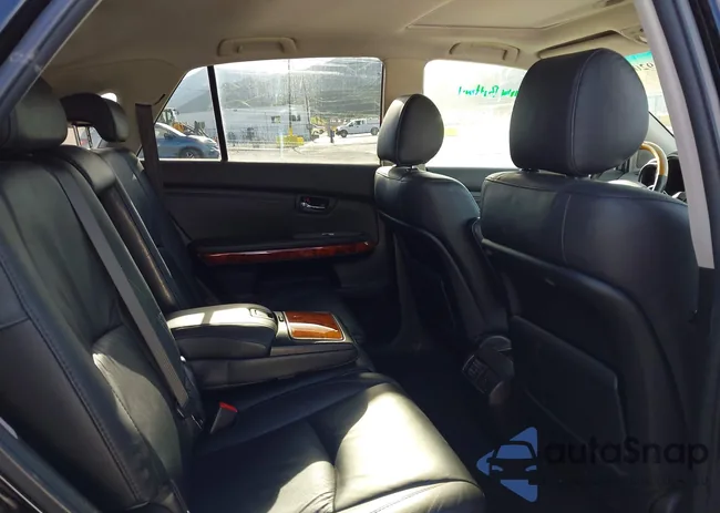 2T2GK31U39C063555: 44692062