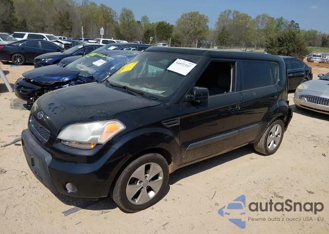 KNDJT2A28B7710152: 44692167