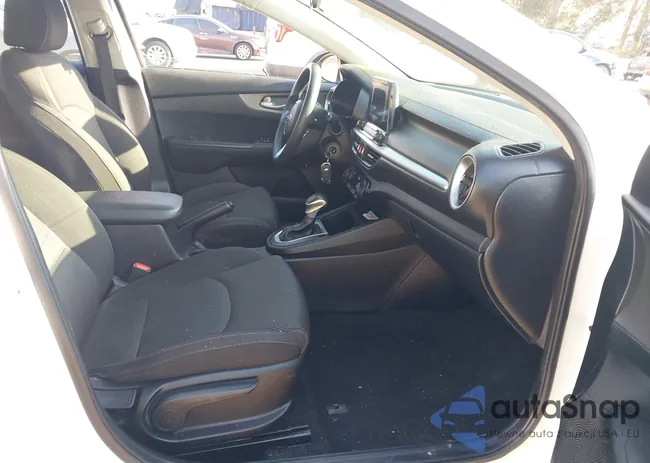 3KPF24AD3KE014594: 44693502