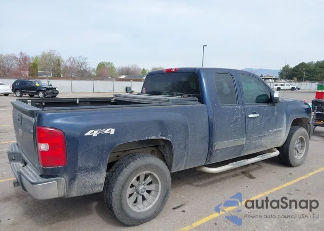 2GCEK19J381236577: 44693858