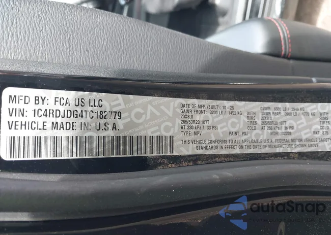 1C4RDJDG4TC182779: 44693167