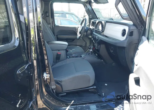 1C4PJXEN7SW526148: 44694582