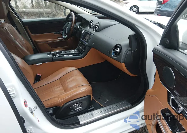 SAJWA2GZ2E8V60801: 44694784