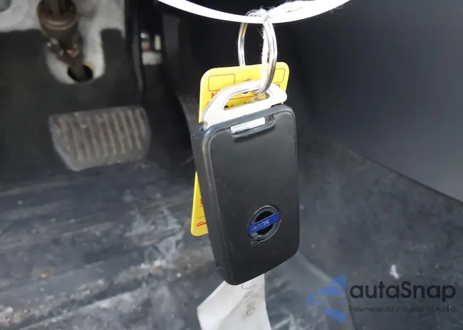 YV1612FH8D2186259: 44695698