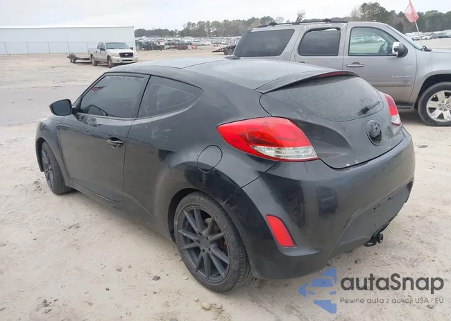 KMHTC6AD5CU024943: 44695714