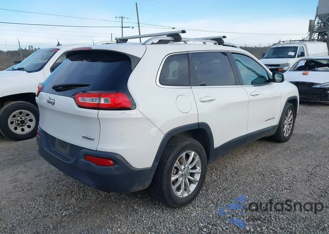 1C4PJLCB8EW323758: 44695732