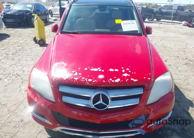 WDCGG5HB0FG437570: 44696386