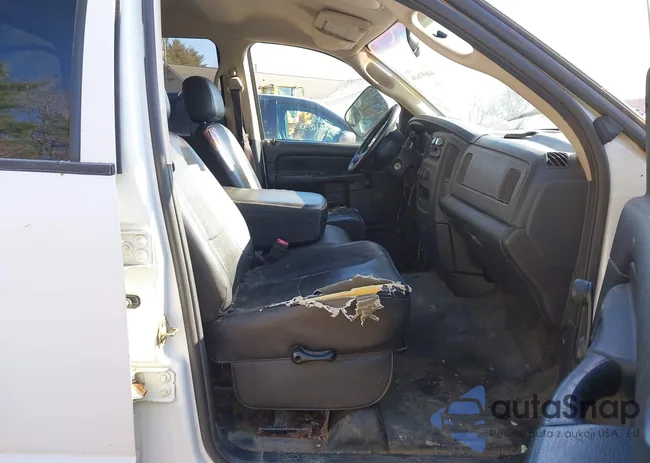 3D7KA28C93G811785: 44697616