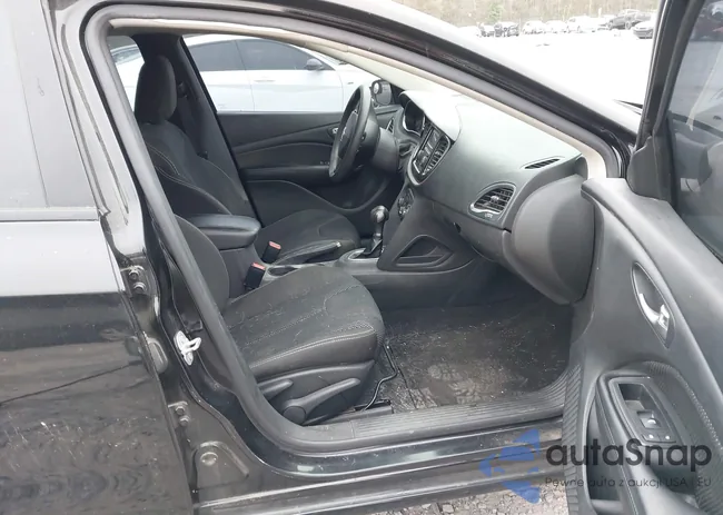 1C3CDFBA8GD660174: 44698329