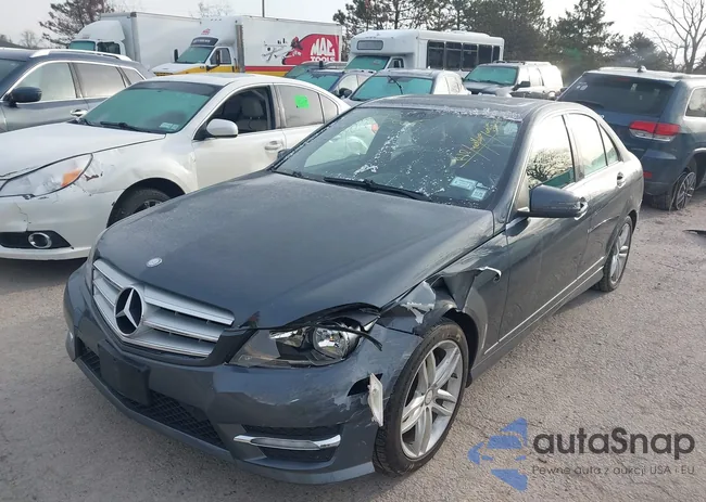 WDDGF8AB4DA751409: 44698606