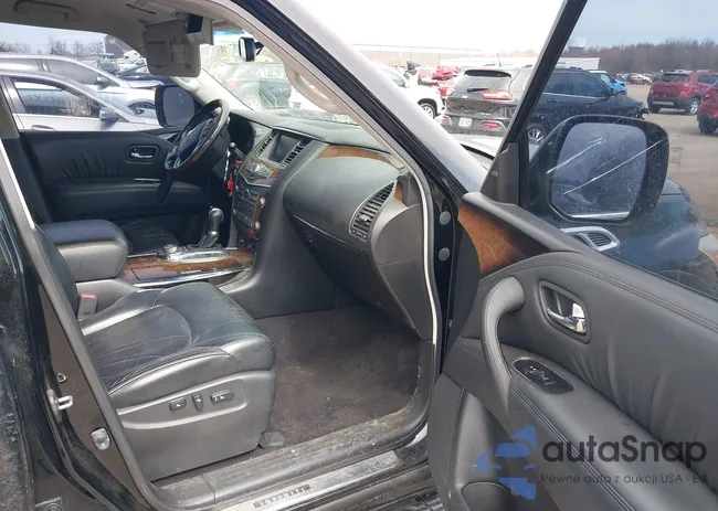 JN8AZ2NE3B9004055: 44698778