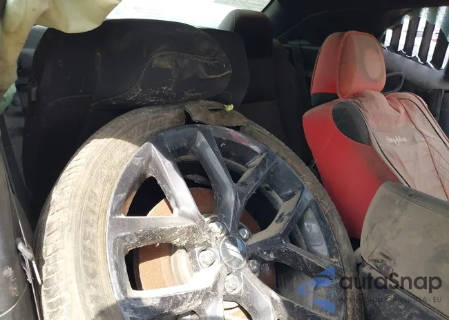 2C3CDZJG3LH231111: 44698108