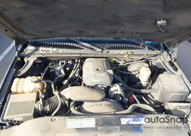 2GCEC19V911351030: 44699742