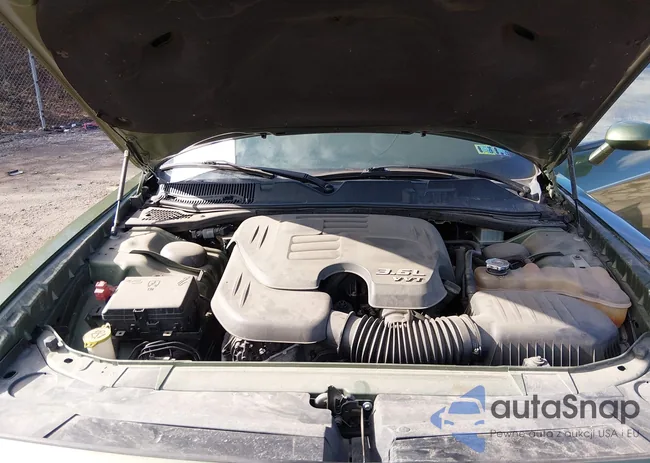 2C3CDZAG6KH570962: 44700568