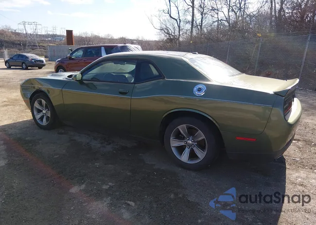 2C3CDZAG6KH570962: 44700568