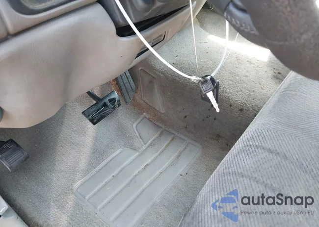 1GCEC19R0TE252519: 44700027