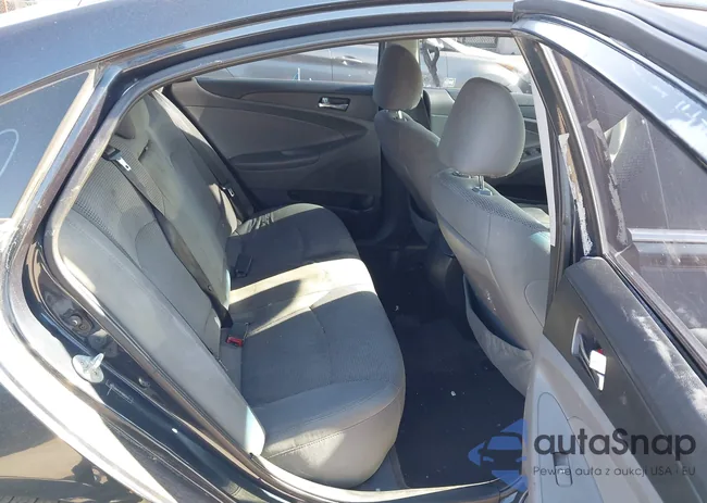 5NPEB4AC4EH880243: 44700169